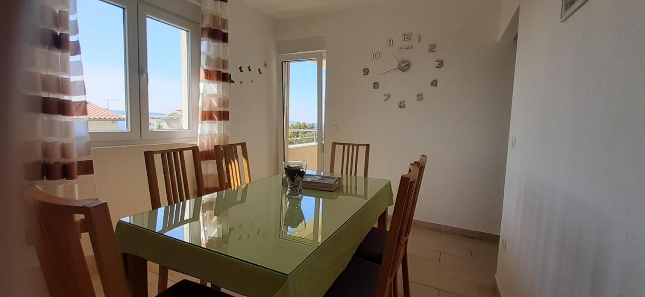Apart Sa Terasom 250M Od Plaze,Parking,Wi Fi,Rostilj Trogir Extérieur photo