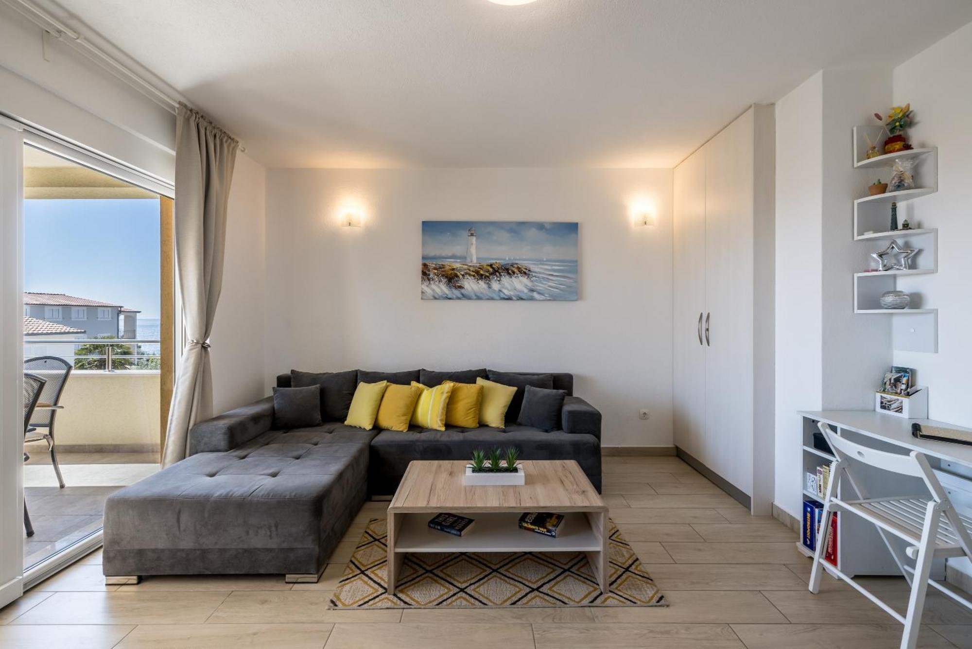 Apart Sa Terasom 250M Od Plaze,Parking,Wi Fi,Rostilj Trogir Extérieur photo