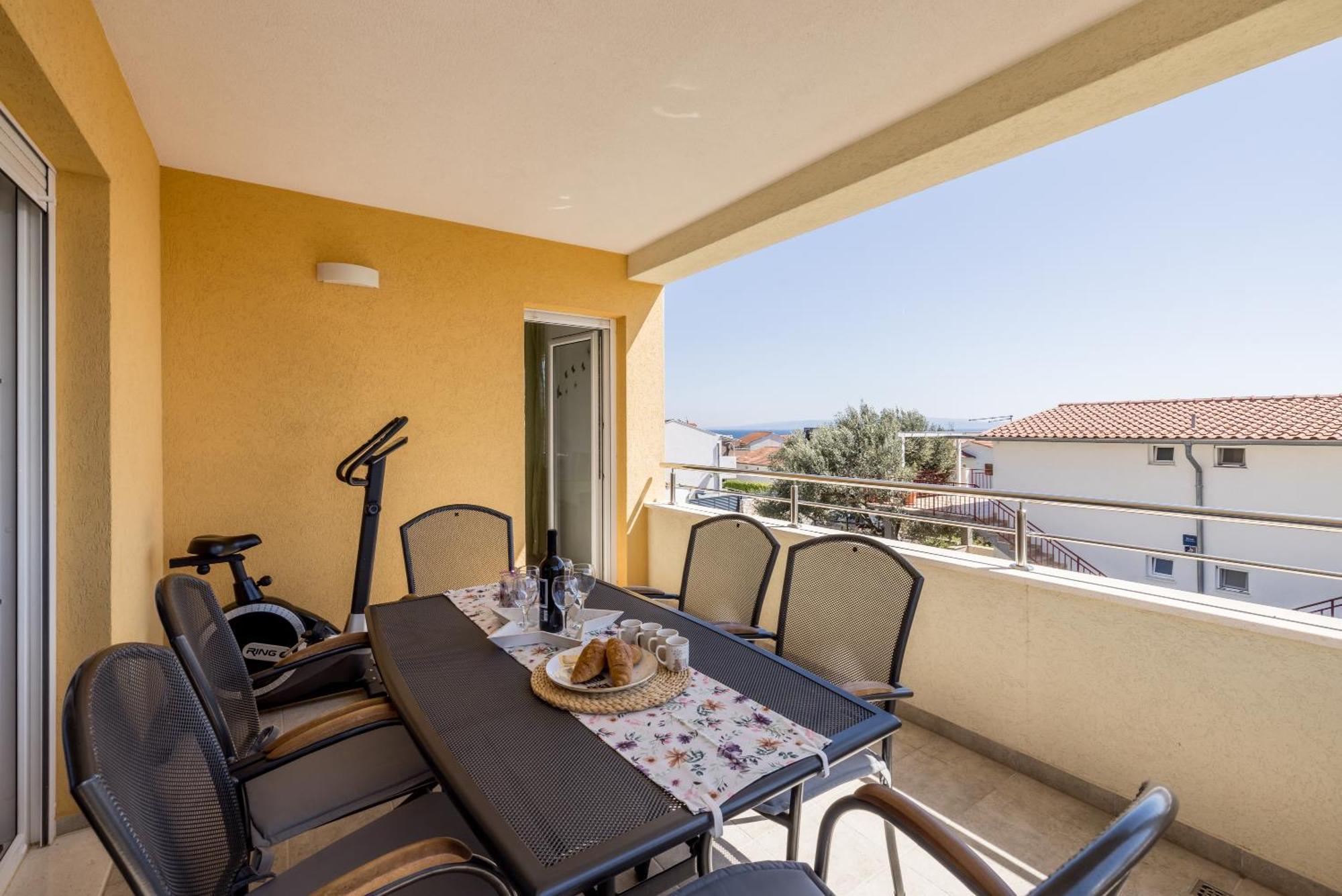 Apart Sa Terasom 250M Od Plaze,Parking,Wi Fi,Rostilj Trogir Extérieur photo